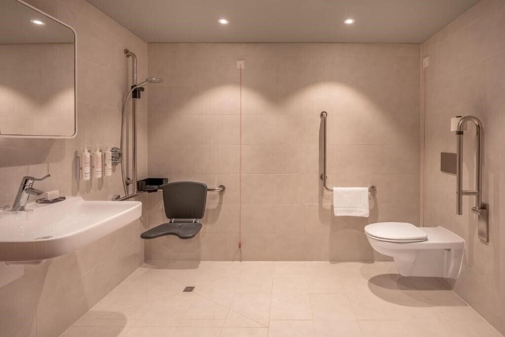 Фото Vienna Mariott Hotel 5*