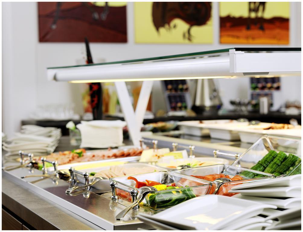 Готель Best Western Plus Amedia Wien 4*