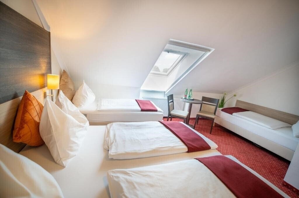 Вид Hotel Marc Aurel 3*