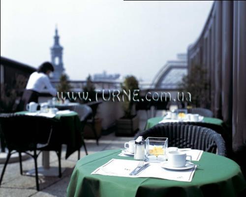 Готель NH Atterseehaus 4*