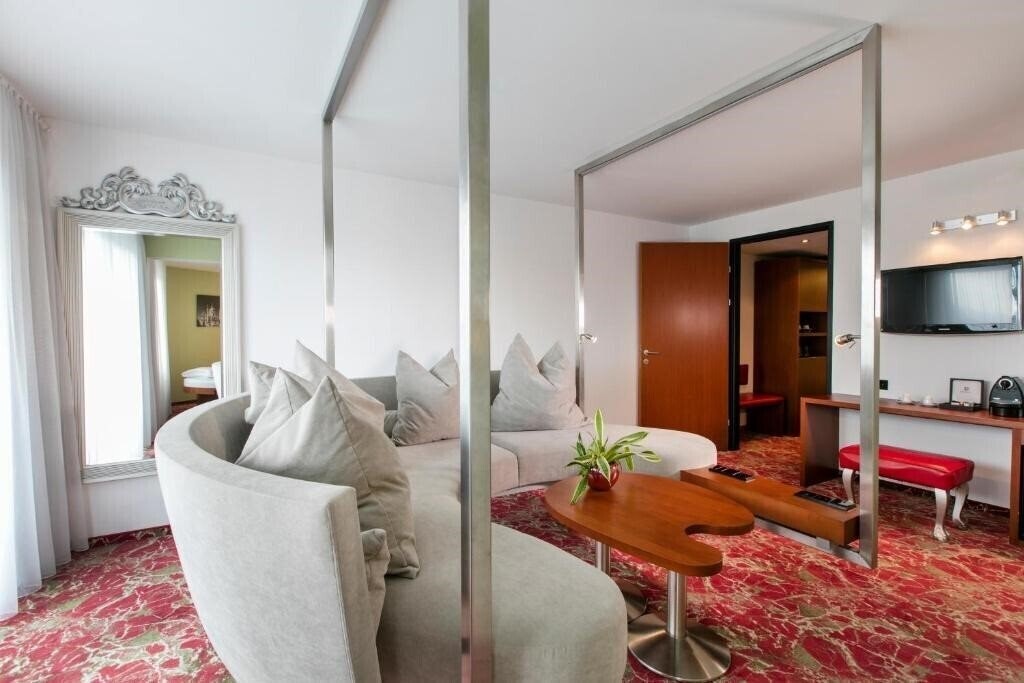 Панорама Arcotel Kaiserwasser 4*