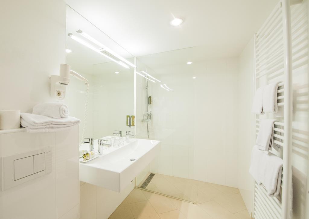 Фото Am Schubertring 4*