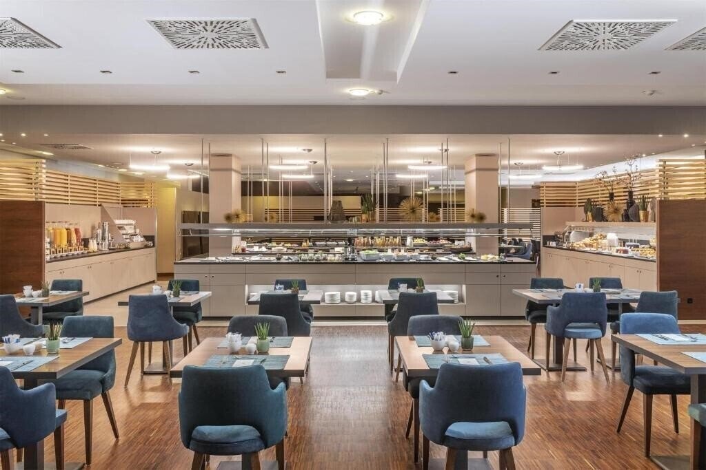 Фотография Nh Vienna Airport Conference Center 3*