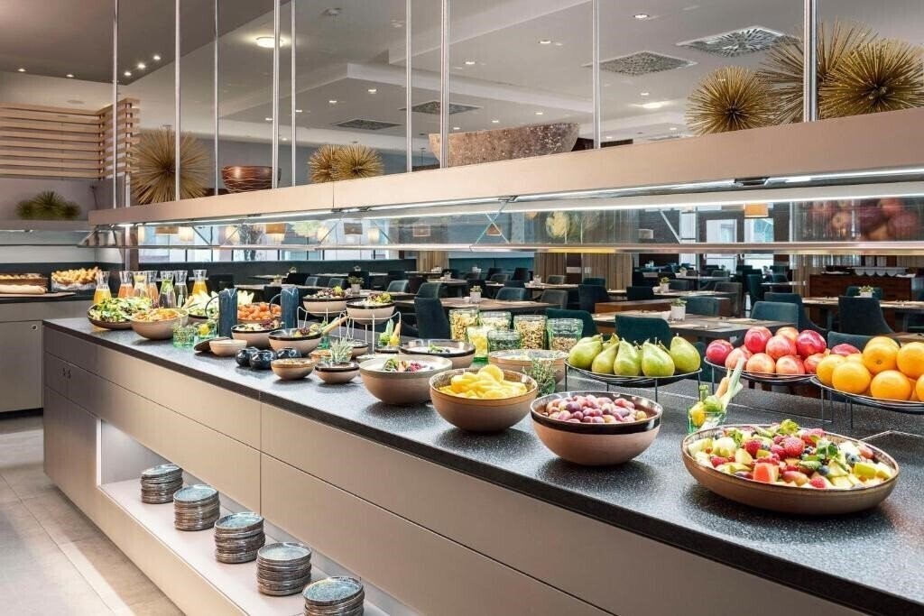 Апартаменти Nh Vienna Airport Conference Center 3*