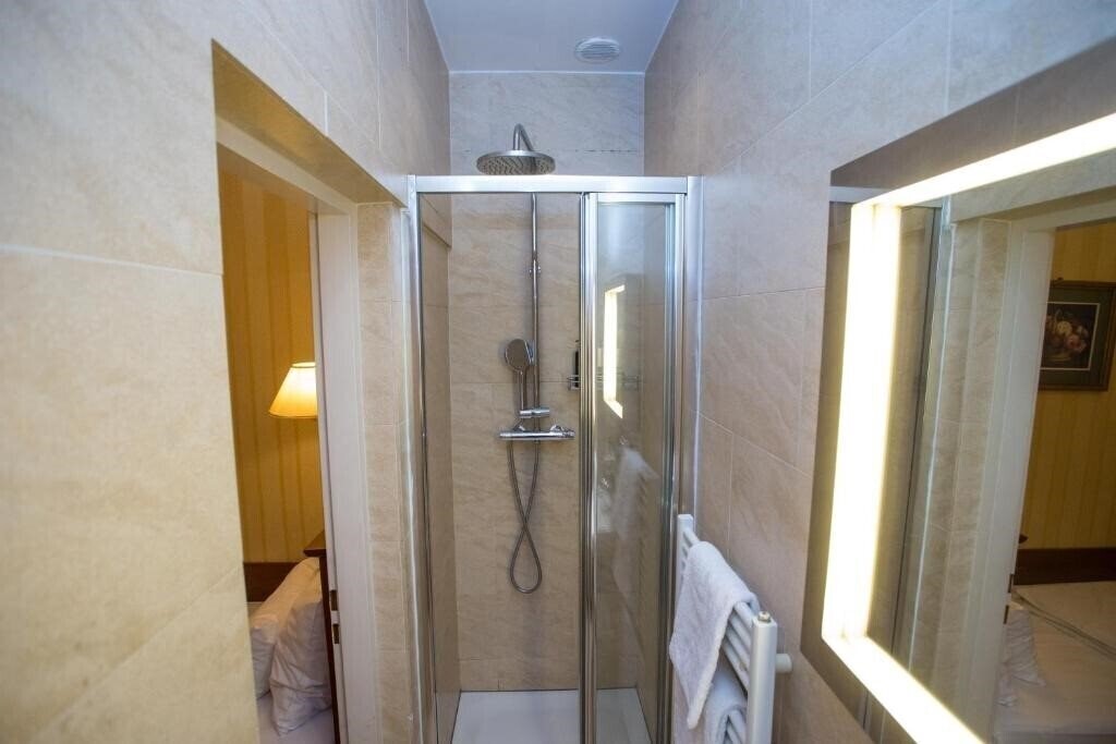 Вид Opera Suites Hotel 4*