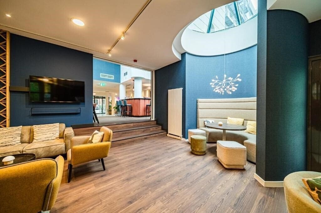 Фотографія Lassalle 4*