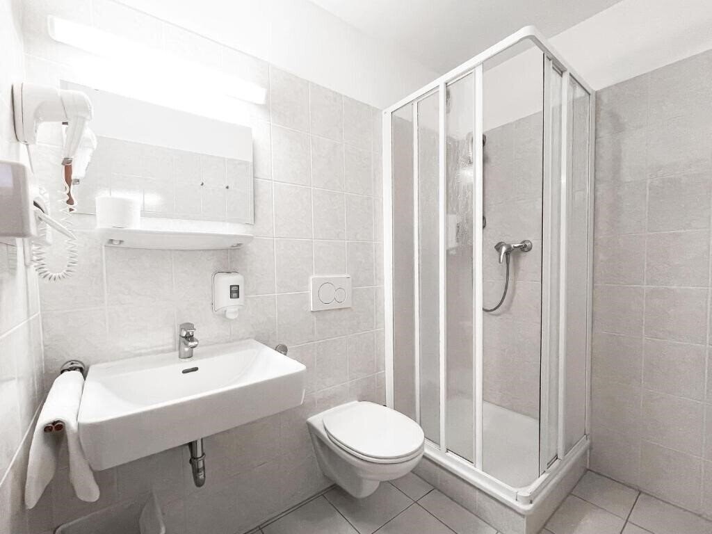 Панорама Lenas Donau 3*