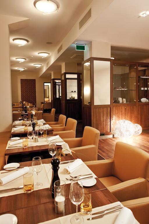 Панорама Fleming's Deluxe Hotel 4*