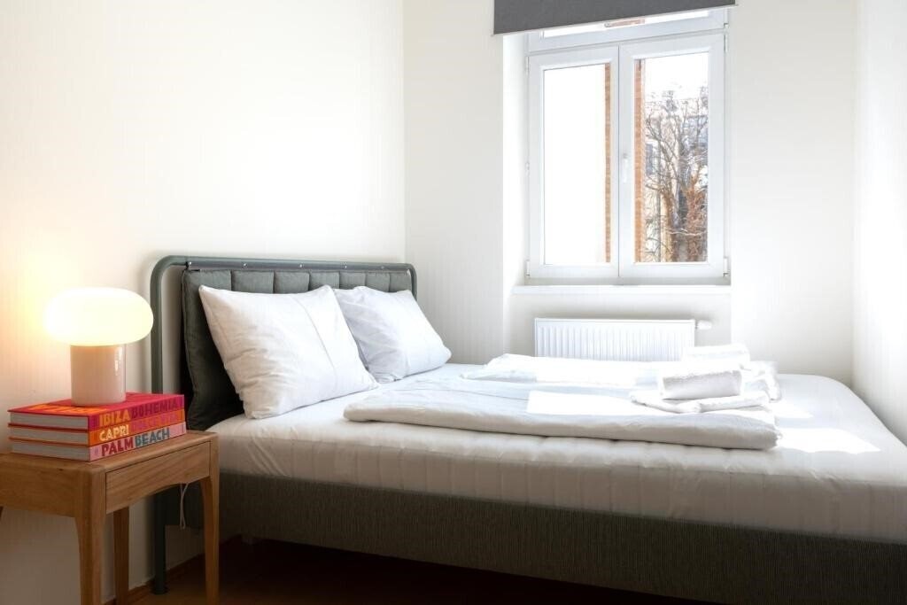 Панорама City Apartments 4*