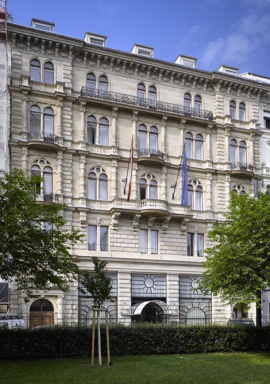 Апартаменты K+K Palais 4*