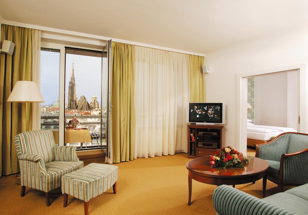 Изображение Am Parkring 4*