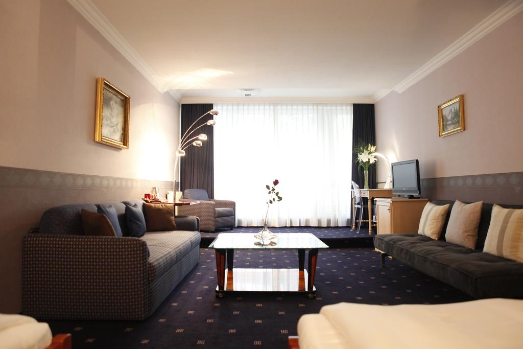 Картинка Arkadenhof 4*