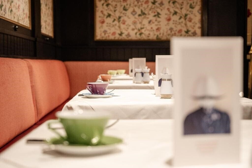 Территория Erzherzog Rainer 4*