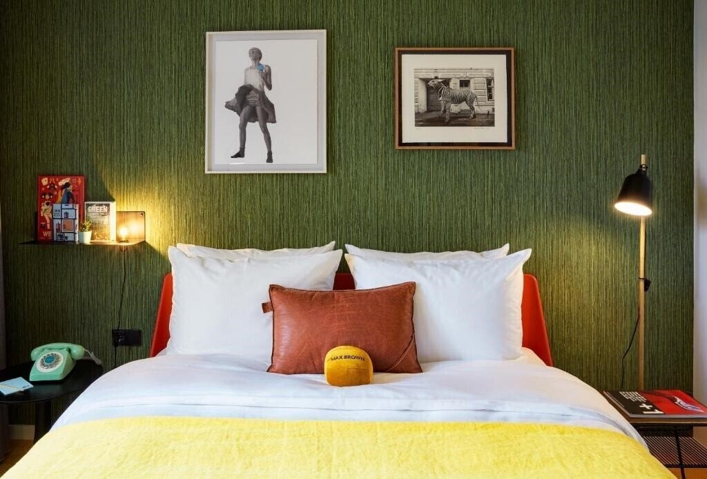 Изображение Max Brown Hotel 7th District 4*