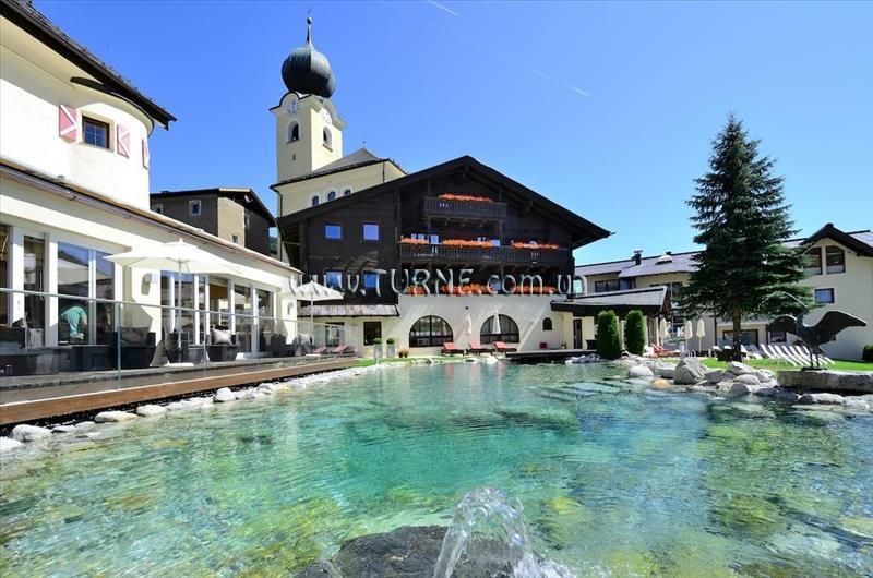 Фотографія Post 4*