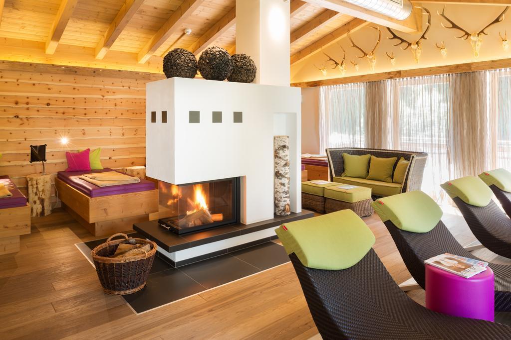 Апартаменты Hotel Die Sonne (ex. Sonne Hotel) 4*