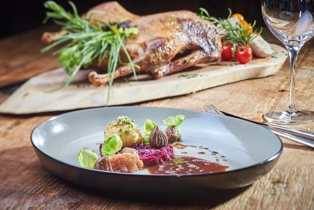 Панорама Alpine Palace 5*