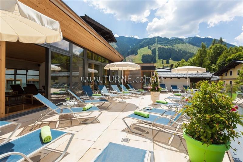 Вид Sport und Spa Hotel Neuhaus 4*