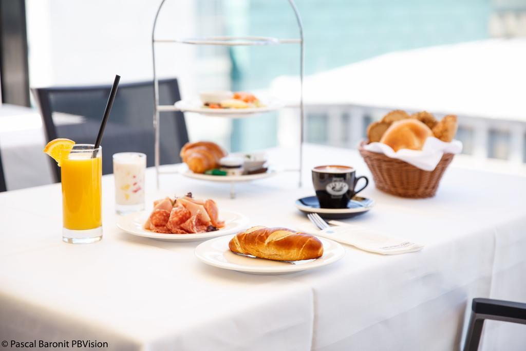 Панорама Crowne Plaza-The Pitter 4*