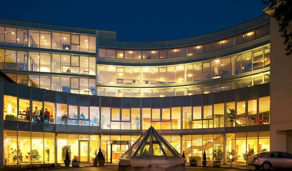 Отель Amadeo Hotel Schaffenrath 4*