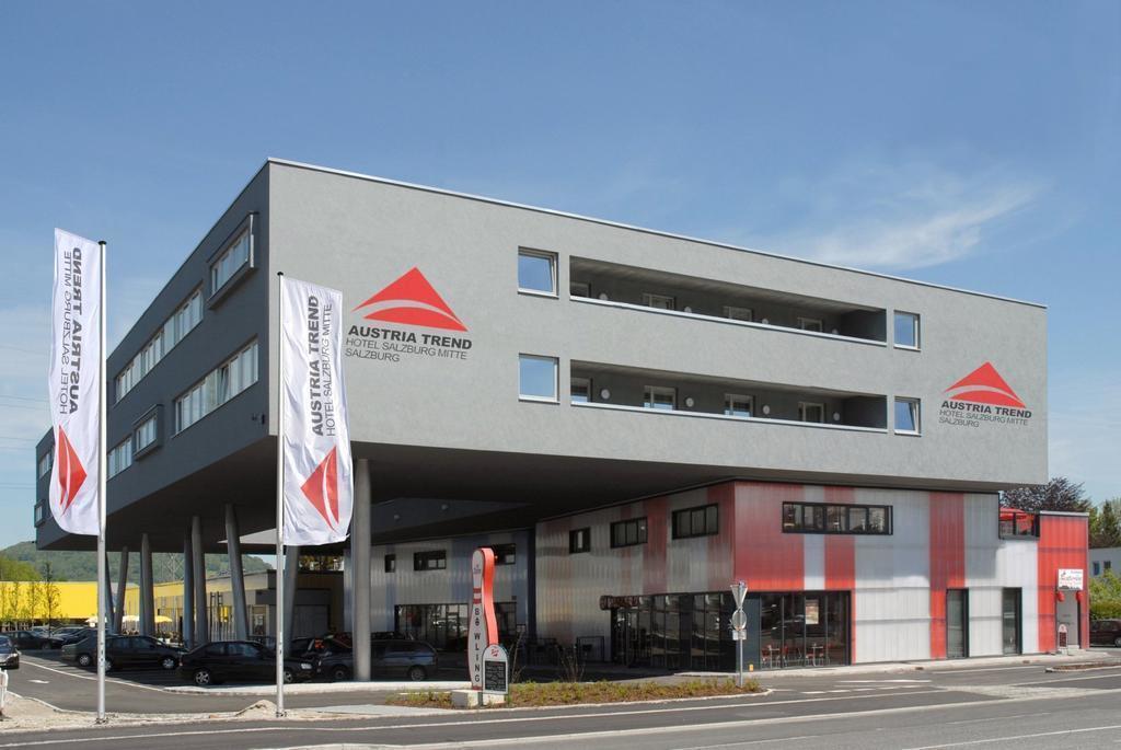 Отель Austria Trend Salzburg Mitte 3*