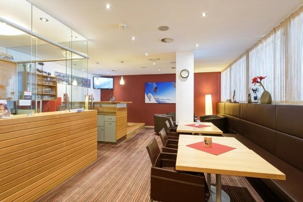 Апартаменти Alpenland 3*