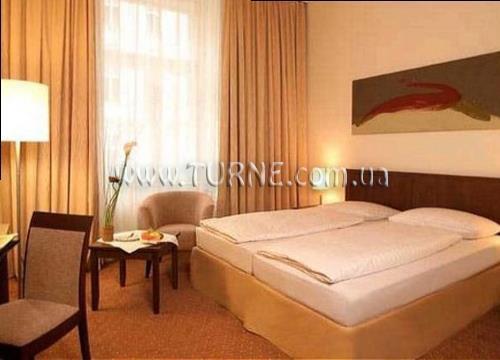 Фотографія Ramada 4*