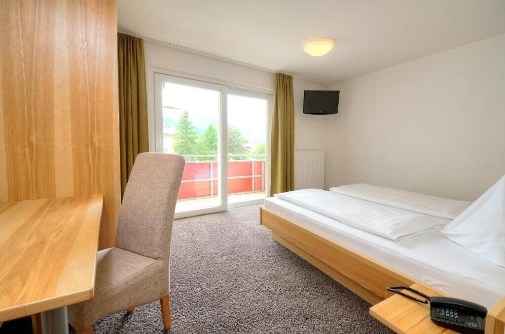 Апартаменты Lukasmayr (Bruck An Der Grossglocknerstrasse) 3*