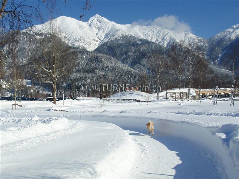 Готель Cristallago 3*