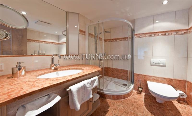 Територія Wellnesshotel Schoenruh 4*