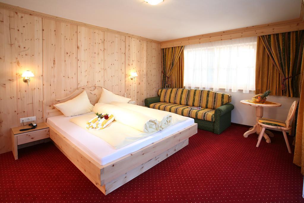 Апартаменты Ferienclub Silbertal 4*