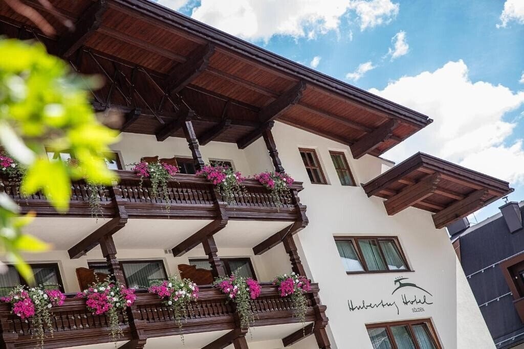 Картинка Hubertus 4*