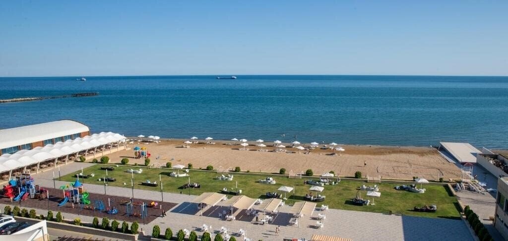 Панорама Ramada Baku 5*