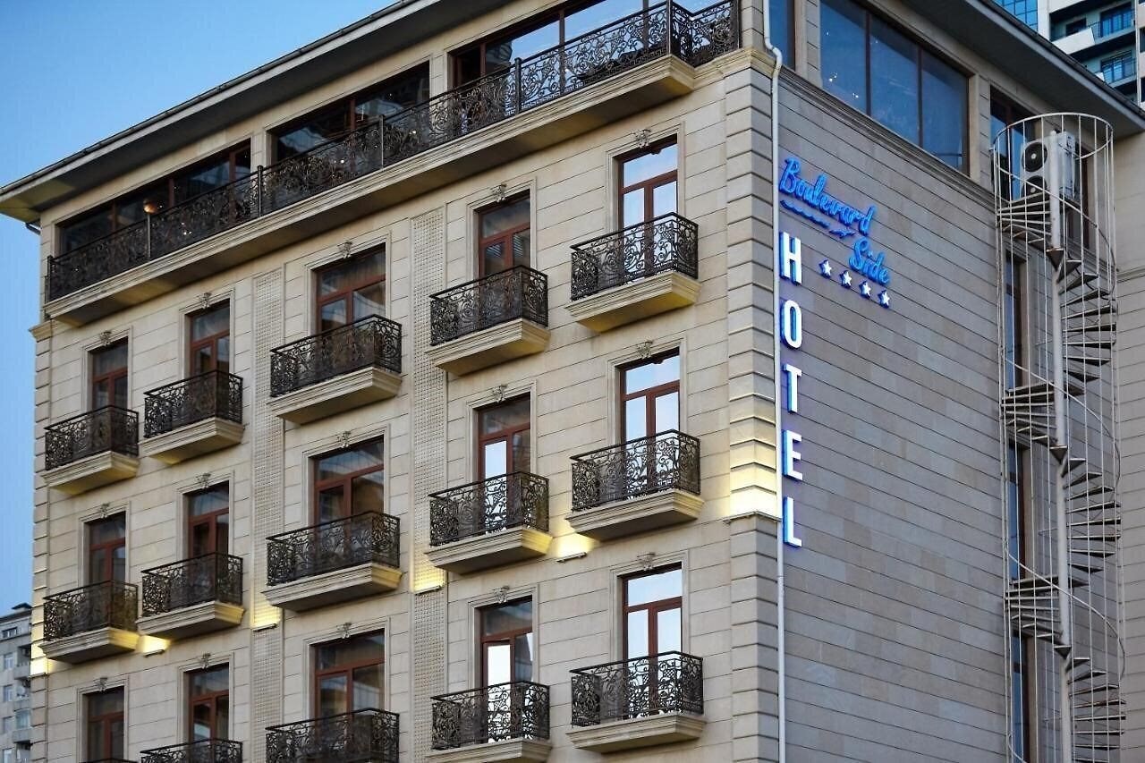 Отель Boulevard Side 4*