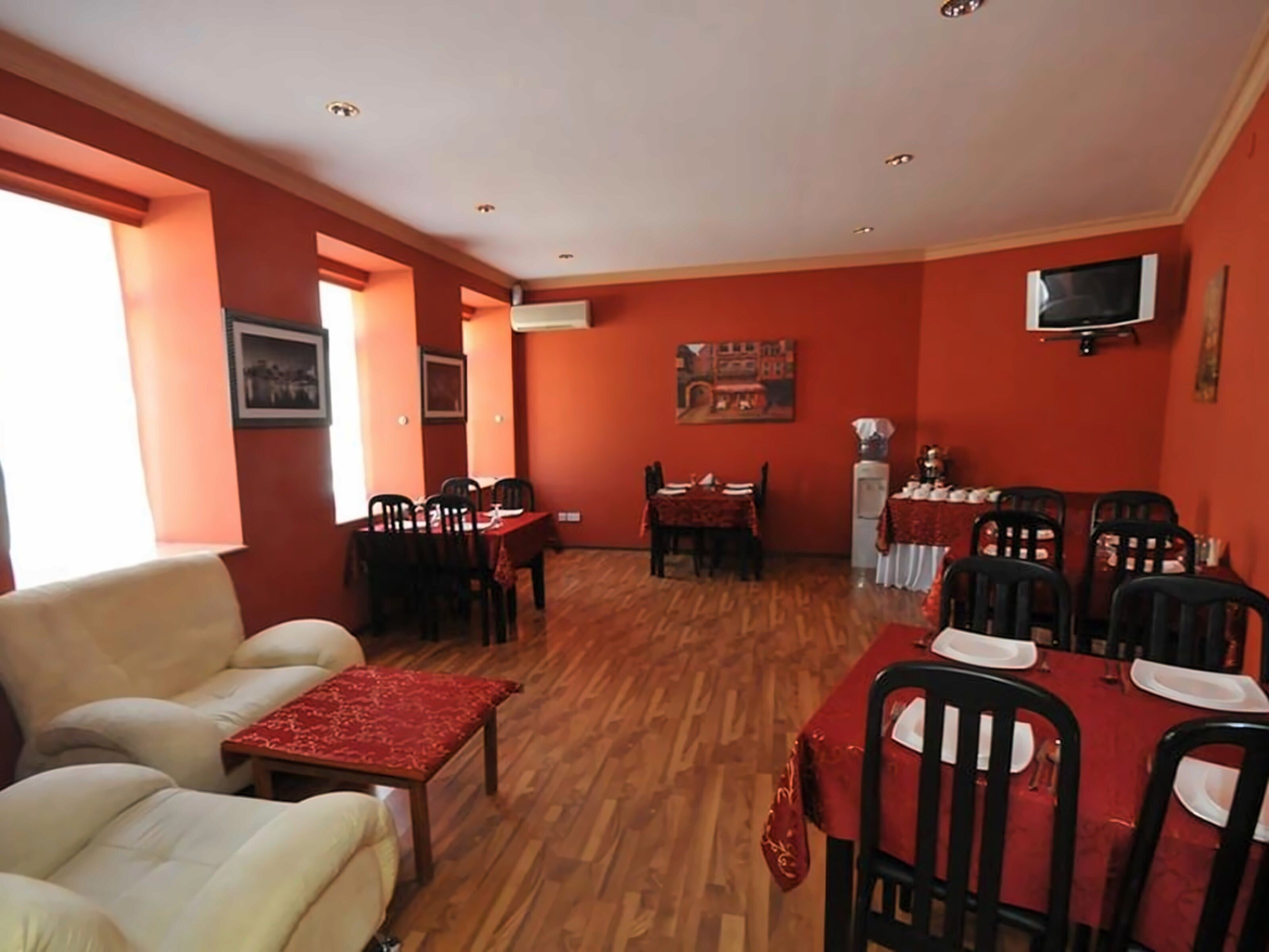 Изображение Kichik Gala Hotel 3*