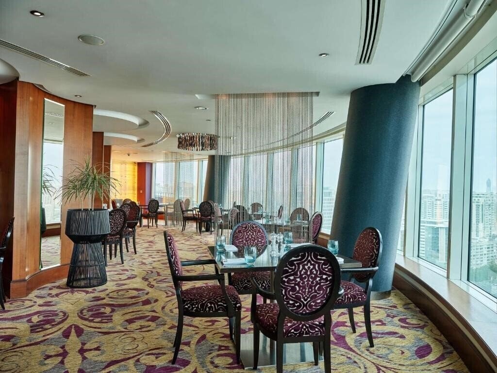 Апартаменты Hilton Baku 5*