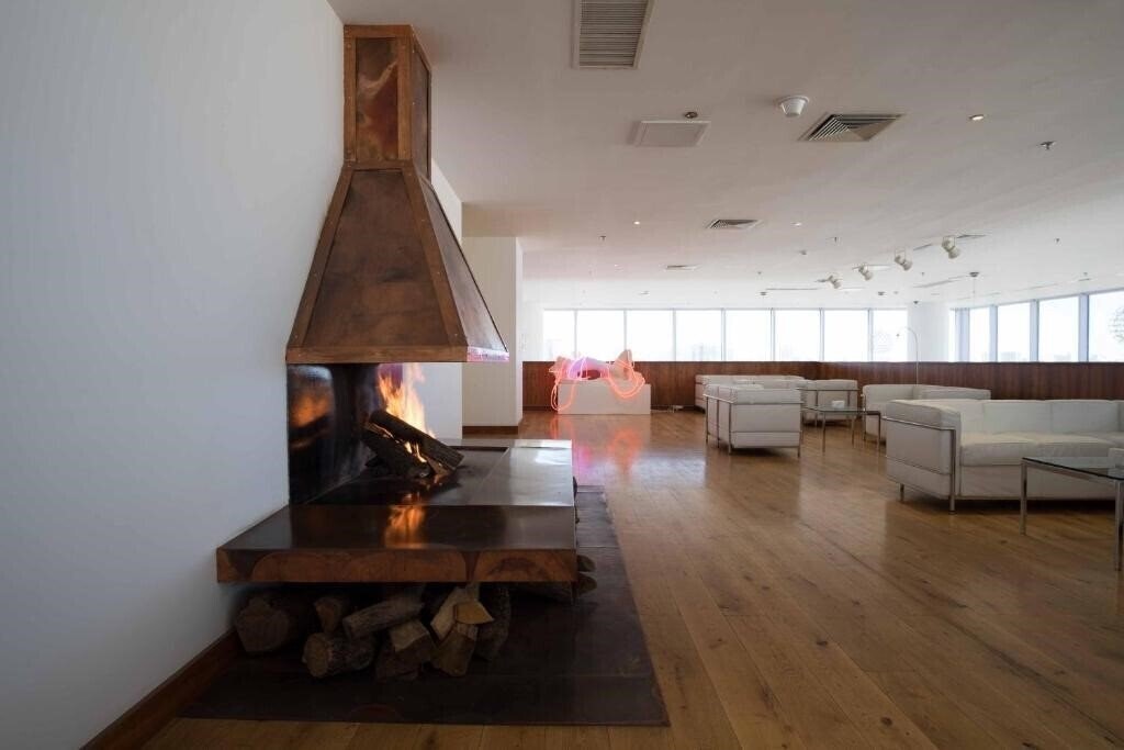 Апартаменты Landmark Hotel 5*