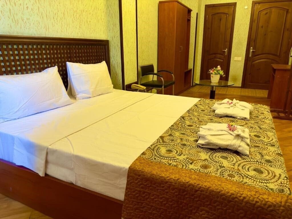 Апартаменти Nur Hotel 3*