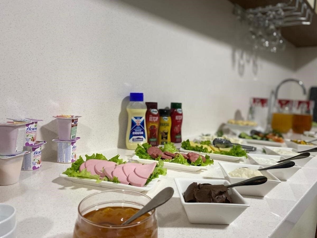 Вид Nizami Streethotel 3*