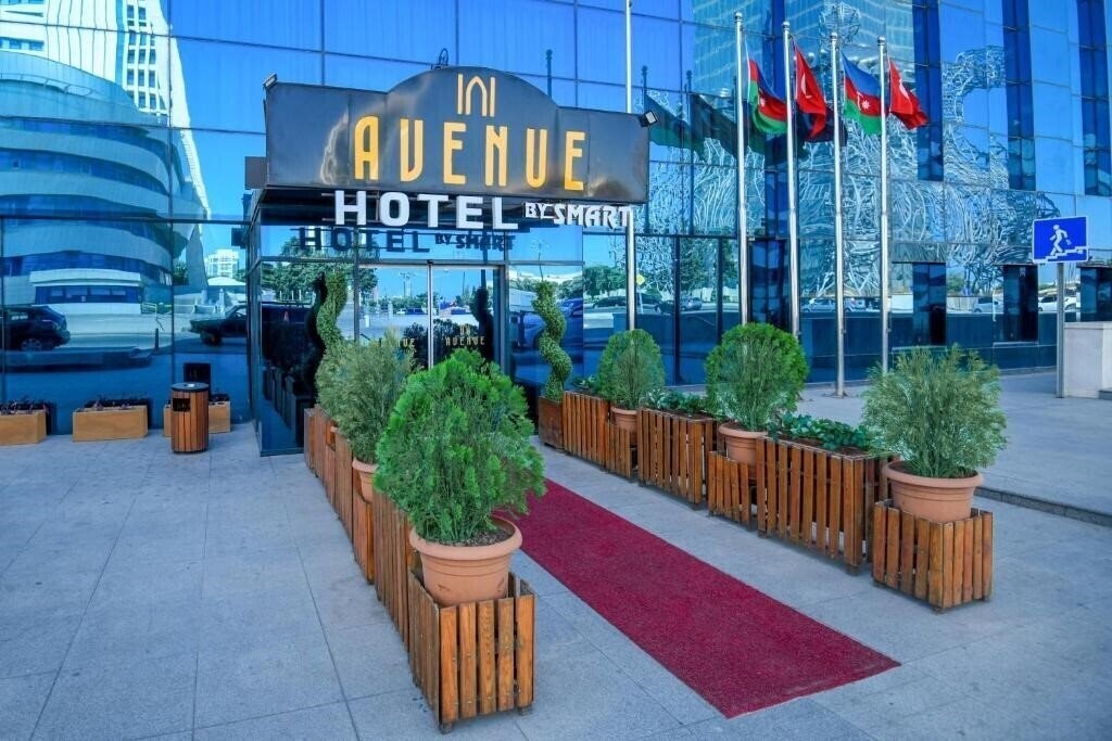 Панорама Avenue Hotel Baku 4*