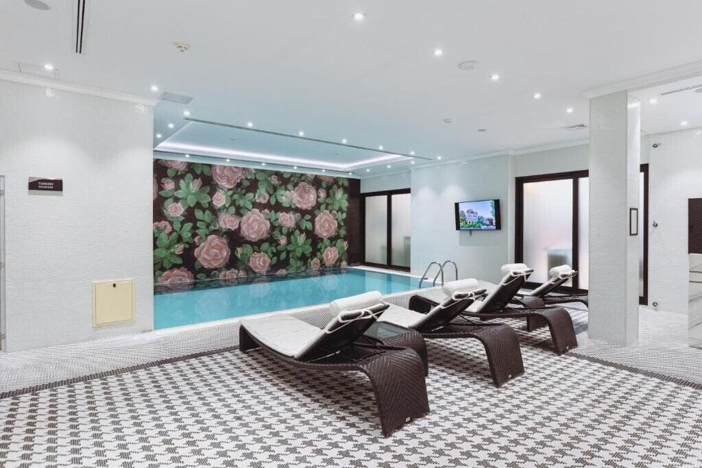 Апартаменты Ivy Garden Hotel 5*