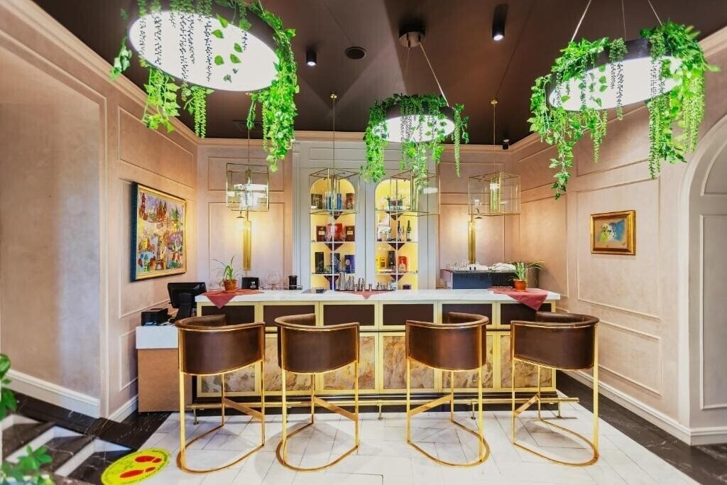 Панорама Ivy Garden Hotel 5*
