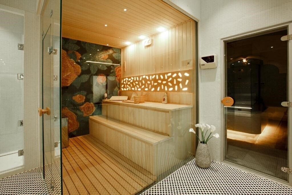 Вид Ivy Garden Hotel 5*