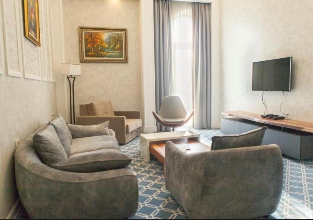 Вид Promenade Hotel 5*