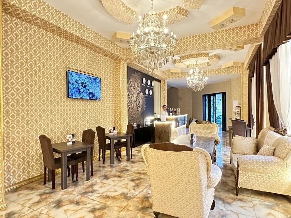 Панорама Istanbul Gold Baku Hotel 3*