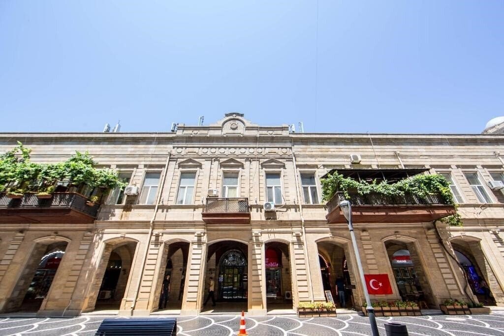 Территория Grand Midway Hotel 4*