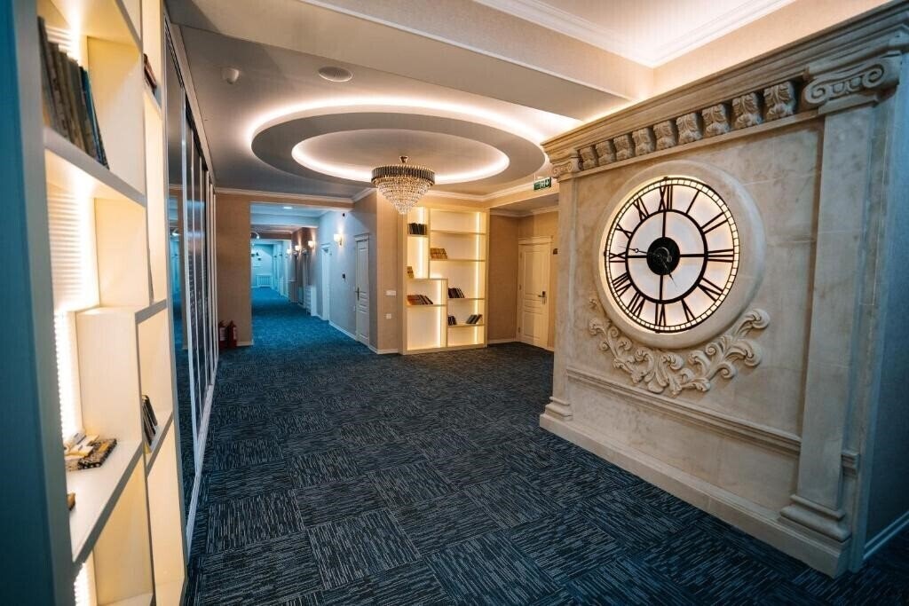 Вид Clock Tower Hotel 4*
