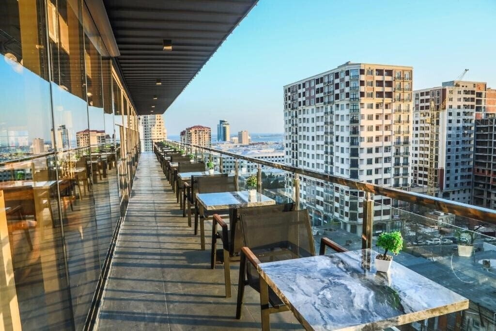 Картинка Iris Hotel Baku 4*