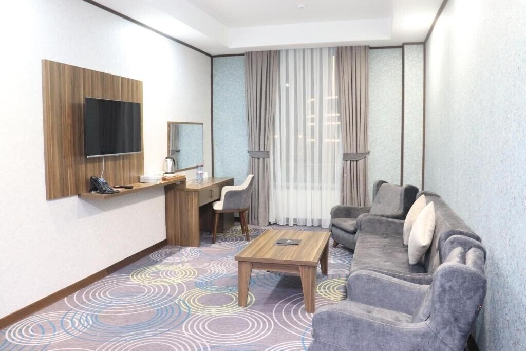 Територія Volga Hotel Baku 4*