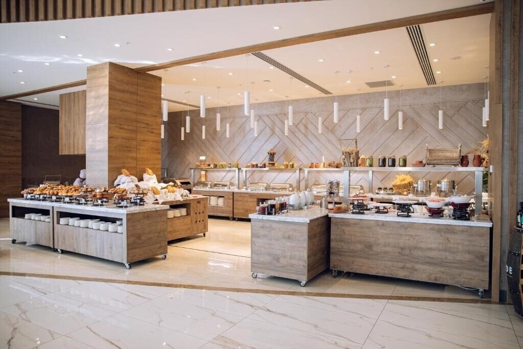 Вид Wellbeing Resort & Spa Hotel Shabran 5*